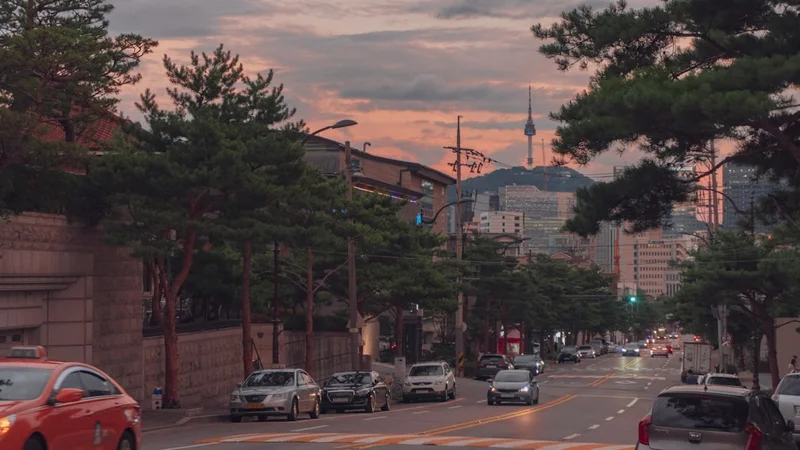 양산 - 활기찬 상가 거리